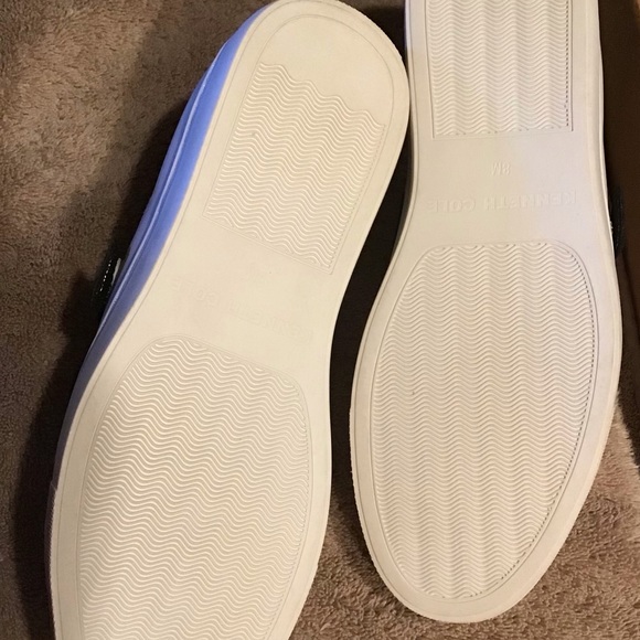 Kenneth Cole Cam Low Cut Sneakers Ladies Size 8M - Picture 2 of 6
